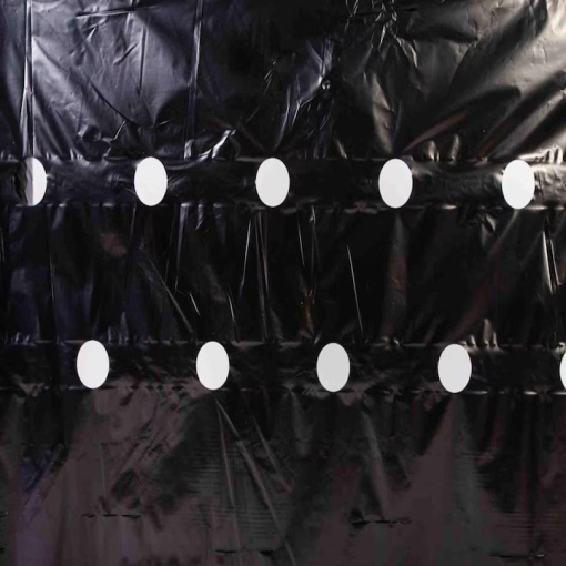 Folie mulcire neagra perforata latime 2 m, lungime 50 m, distanta intre perforatii 30x20 cm