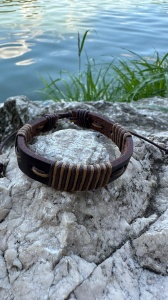 Brățară pentru Bărbați din Piele Artificială cu Design Rustic și Detalii Împletite - Stil Casual Boem - Img 1