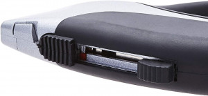 Cutit utilitar, retractabil, ergonomic, Amazon Basics, lama de blocare in 3 pozitii, 4 lame ascutite interschimbabile cu depozitare in maner - Img 4