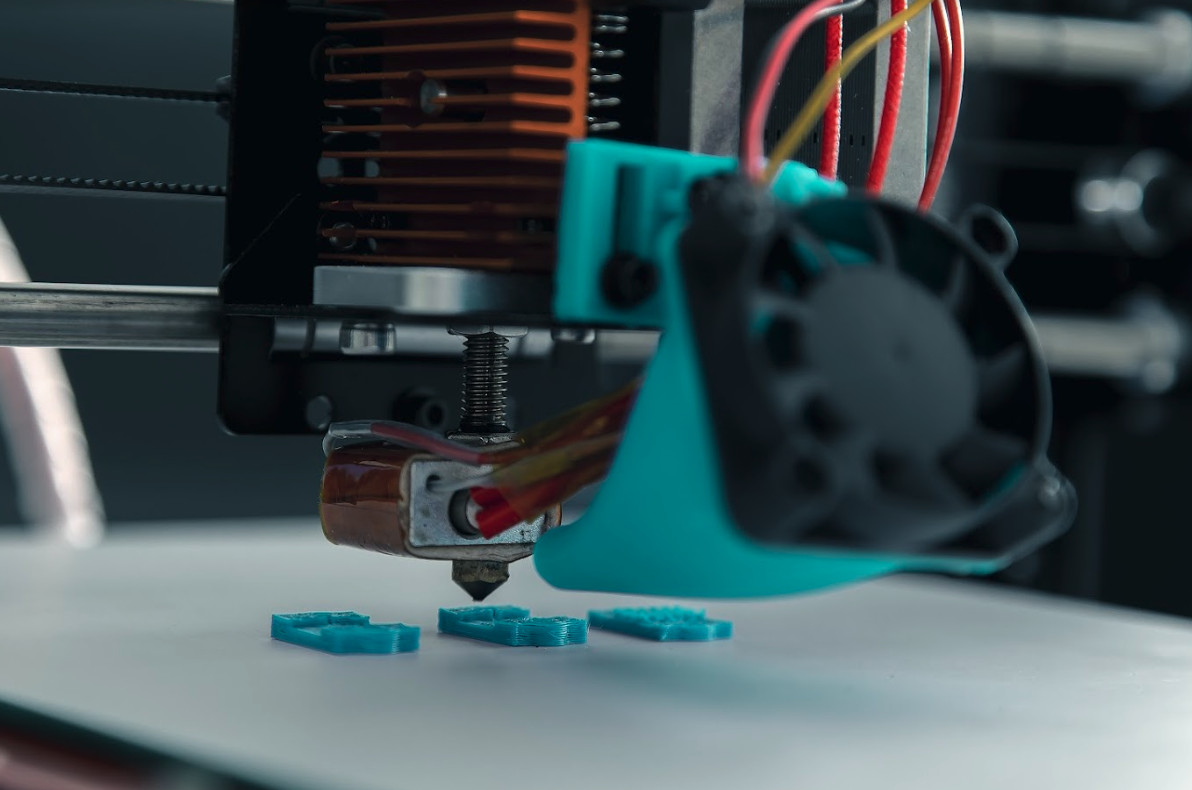 Caracteristicile filamentelor 3D din nylon: În ce industrii sunt recomandate