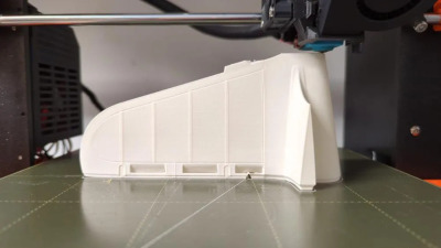Printarea 3D a dronelor/avioanelor RC folosind colorFabb LW-PLA-HT