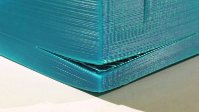 Warping/ Ridicarea colțurilor în timpul printării 3D