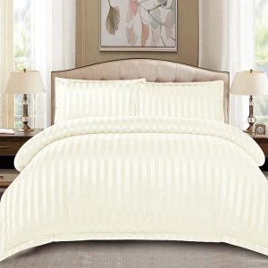 Lenjerie Damasc Stripe Cream 4 Piese (Finet)