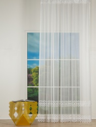 Perdea Sylvie alb T01 montată în living modern