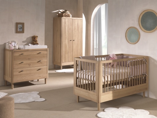 Set Complet Mobilier Cameră Bebelus Forrest Oak, din Lemn Masiv de Stejar, Natur: Pătuț Convertibil (70x140 cm), Comodă cu 3 Sertare și Dulap cu 2 Uși – Vipack