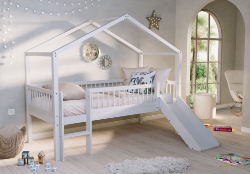 Pat Casă Înălțat Forrest Beech 90x200 cm, pentru Camera Copii, din Lemn de Fag Lăcuit Alb, cu Tobogan și Set Textil – Vipack