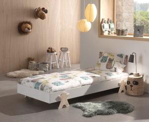 Set 4 paturi stivuibile pentru copii MODULO, alb, 90 x 200 cm, cu picioare în formă de zâmbet – Vipack - Img 5