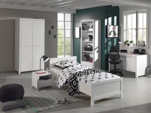 Set Mobilier Cameră Copii ERIK: Pat 90x200 cm, Dulap cu 2 Uși, Birou, Noptieră și Bibliotecă, Alb – Vipack
