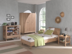 Set Complet Mobilier Camera Bebelusi Forrest Oak, Pat 90x200 cm, Dulap cu 3 Uși, Noptieră și Masă de înfășat, din Lemn de Stejar, Natur – Vipack - Img 1