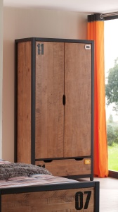Set Mobilier Cameră Copii ALEX, format din 5 Piese, Pat 90x200 cm, Pin Masiv și Metal Negru – Vipack - Img 14