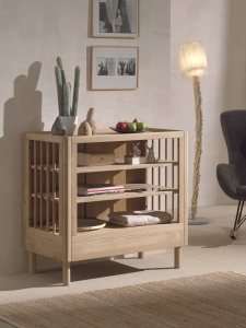 Masă de Înfășat Forrest Oak, cu 2 Rafturi Deschise, din Lemn Masiv de Stejar, Natur – Vipack