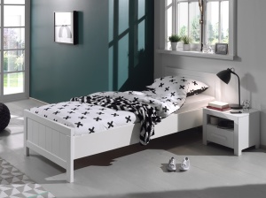Set Mobilier Cameră Copii ERIK: Pat 90x200 cm și Noptieră, Alb – Vipack - Img 1