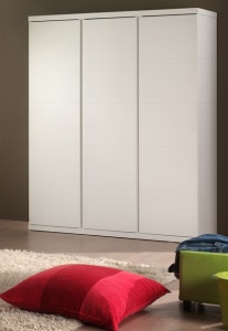 Set Dormitor Lara pentru Copii/Tineri, Alb – Pat Cabină 90x200 cm, Dulap 3 Uși, Sertar Pat și Polițe Perete – Vipack - Img 3