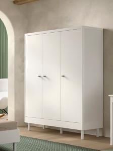 Set Complet Mobilier Cameră Bebelus Forrest Beech, din Lemn Masiv de Fag, Alb: Pătuț (70x140 cm), Comodă cu 3 Sertare, Suport de Înfășat și Dulap cu 3 Uși – Vipack - Img 5