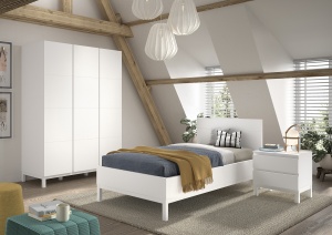 Set Mobilier Cameră Copii EVA: Pat 90x200 cm, Noptieră și Dulap 3 Uși, Alb – Vipack