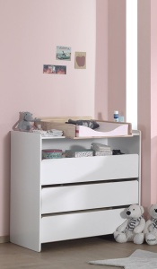 Set Mobilier Kiddy pentru Camera Bebelusului – Pătuț 60x120 cm, Comodă și Masă de Înfășat – Alb și Pin Natural – Vipack - Img 3