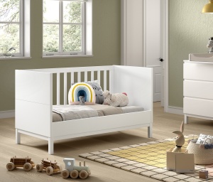 Set Complet Cameră Copii EVA: Pătuț Transformabil 70x140 cm, Comodă cu 3 Sertare, Masă de Înfășat și Dulap 2 Uși, Alb – Vipack - Img 5