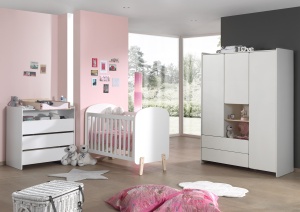 Set Mobilier Kiddy pentru Camera Bebelușului – Pătuț 60x120 cm, Comodă, Placă de Înfășat & Dulap 3 Uși – Alb – Vipack