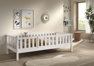 This DALLAS combination in white consists of a cabin bed (90 x 200 cm) and safety rail. - Img 2