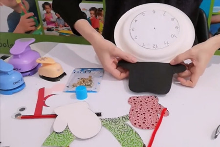 Cum sa creezi un Ceas din cateva materiale simple