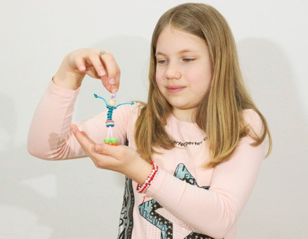 Cum sa faci o bratara si un breloc cu noduri Shamballa by Carla
