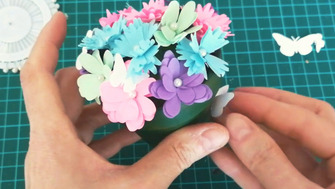 Tutorial Ghiveci cu Flori de primăvară ∣ DIY Flori Quilling