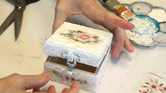 Tutorial decorare cutie de bijuterii ∣ Tehnica Mozaic Coji de Ouă