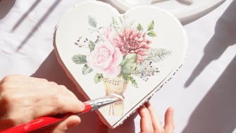 Cum să decorezi o cutie de lemn - DIY