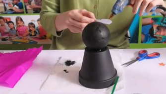 Cum sa faci un Pinguin dintr-un ghiveci ceramic