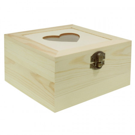 Cutie lemn patrata cu decupaj inima cu inchizatoare clapeta 14,5x14,5x9cm
