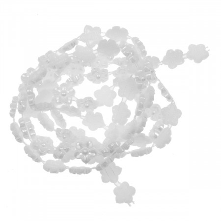 Banda decorativa floare plastic alba 1,1cm x 1m