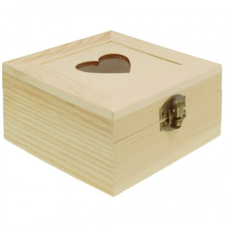 Cutie lemn patrata cu decupaj inima cu inchizatoare clapeta 11,5x11,5x7cm