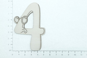 Cifra hazlie placaj cu ochi gravati -4- de 7-7,5cm - Img 2