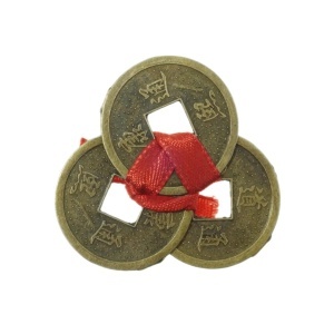 Amuleta Feng Shui - 3 monede 3,5x3,7cm rosu/bronz