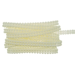 Banda decorativa cu perlute crem 0,9cm x 3m