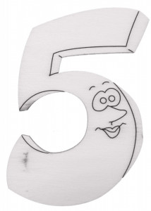 Cifra hazlie placaj cu ochi gravati -5- de 7-7,5cm