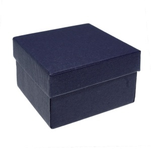 Cutie carton bijuterii dreptunghiulara bleumarin 9,3x8,7x5,7cm SS81B