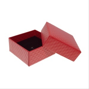 Cutie carton bijuterii patrata 7x7x3,2cm rosu - Img 2