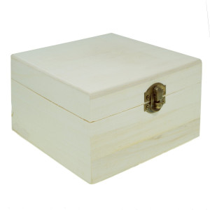 Cutie lemn patrata capac colt rotunjit nefinisata cu inchizatoare clapeta 14x14x9cm C281-01