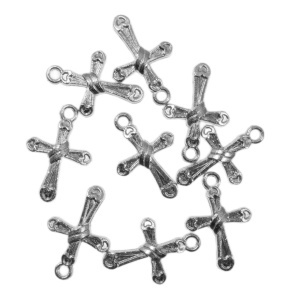 Pandantiv metalic argintiu inchis cruciulita 13x20mm 10/set