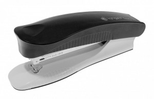 Capsator 24/6 pentru 25 coli Kangaro negru cu alb C310