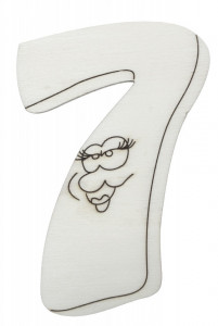 Cifra hazlie placaj cu ochi gravati -7- de 7-7,5cm