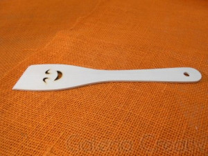 Spatula lemn cu decupaj fata zambareata 30x5cm KS434 - Img 2