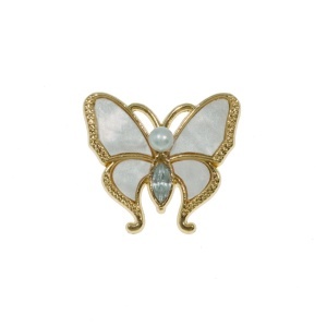 Brosa fluture 2,1x2,4cm auriu/alb