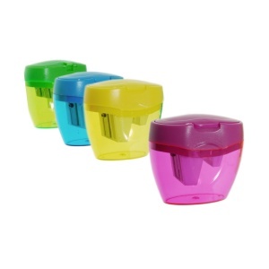 Ascutitoare plastic 3 orificii si container culori diverse 5,5x6cm