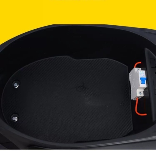 Electric scooter with pedals - MOPED 400W / 60V - 20A - speed, comfort and efficiency, with license, 60km battery autonomy - Img 5