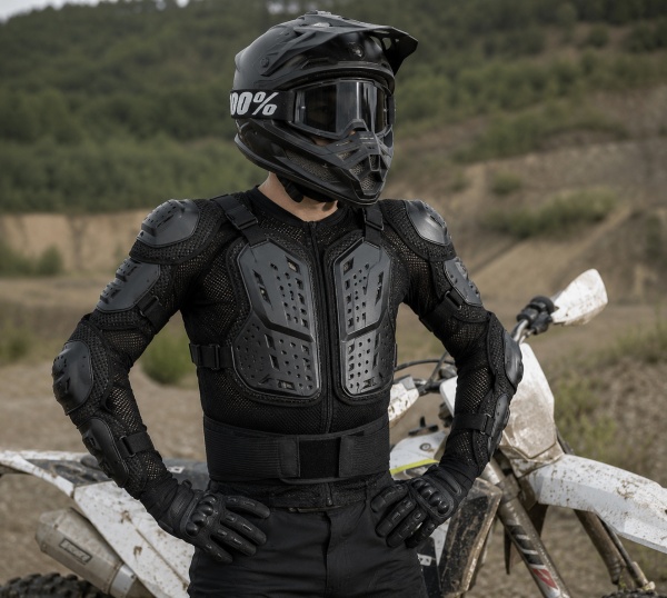 Armură de protecție motocicletă, geacă moto velo, reglabilă pe corp din material respirabil cu multiple puncte de protecție - Flytec™ - Img 4