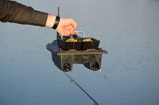 Boat/Navomodel - supports 2 batteries* - for planted and bait fishing, with remote control, 2 tanks, 2 motors - Flytec™ D20 - Img 6