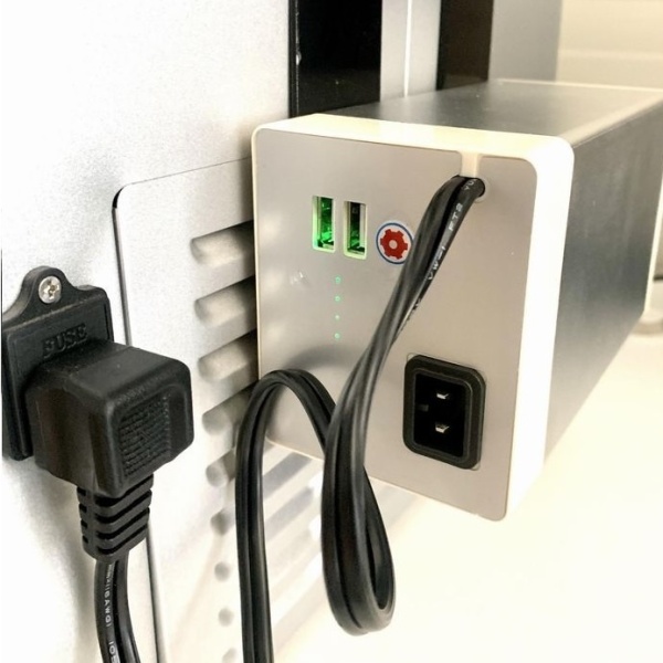 frigider auto compresor mufa alimentare 12V 24V 220V cabluri conectare - DenisNetwork™