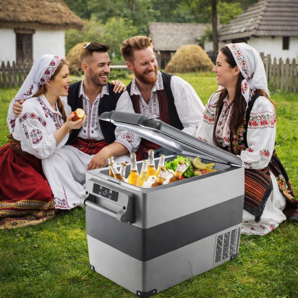 Frigider auto 45l cu compresor cu congelare pentru rulotă, camion, dube 3,5t cu alimentare la brichetă 12-24V, baterii panou solar - Img 2